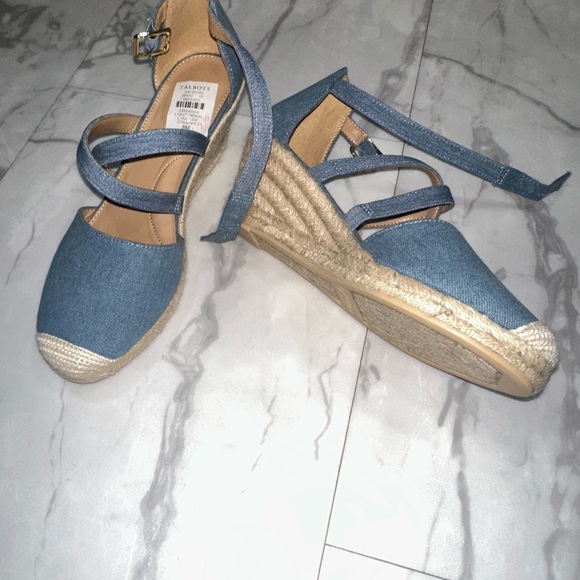 Talbots - Picture 4 of 5